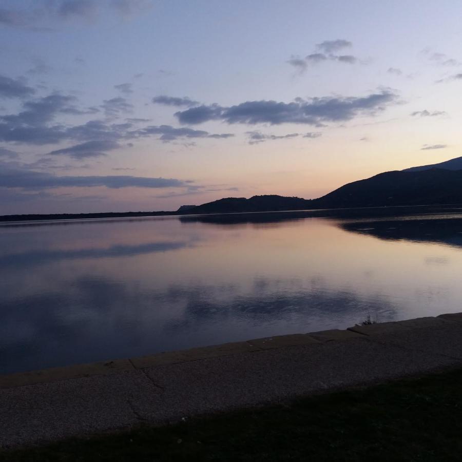 Capolinea Al Mare Bed and Breakfast Orbetello Eksteriør billede